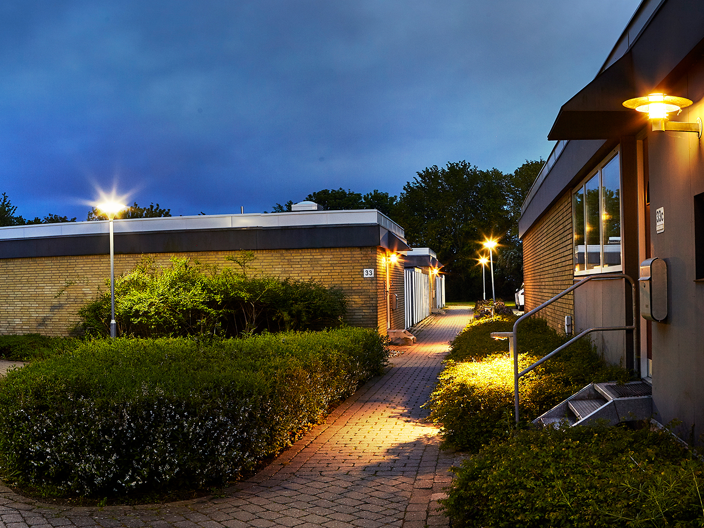 LED-belysning på gangarealer og stier hos Arbejdernes Andelsboligforening i Brohaven afdelingen
