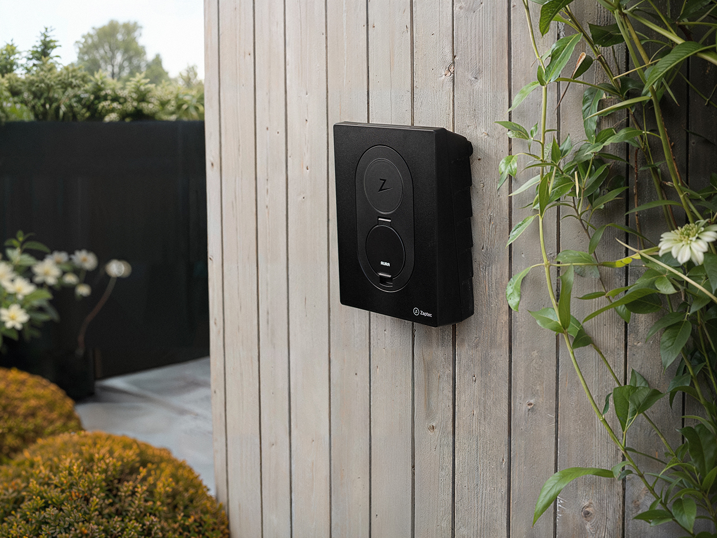 Ladeboks til elbil installeret i sommerhus