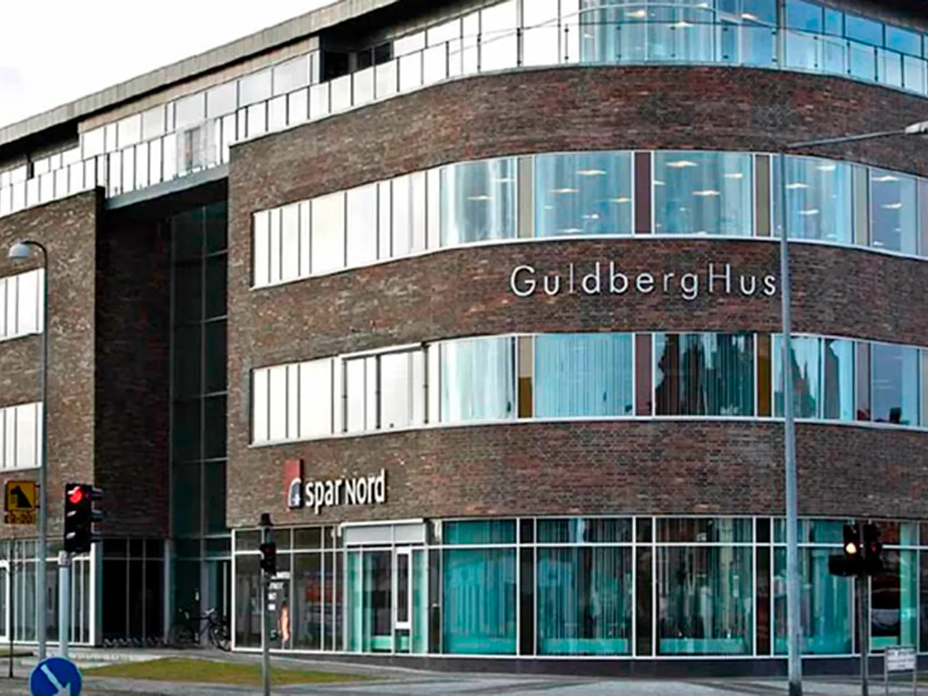 Skattecenter Horsens flytter ind i nye kontorlokaler i Guldberghus